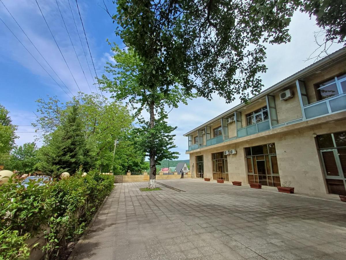 Bliss Hotel غابالا المظهر الخارجي الصورة