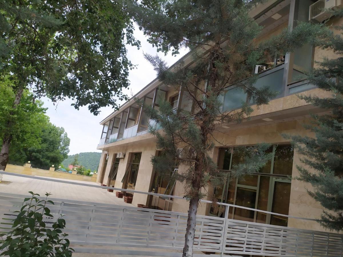 Bliss Hotel غابالا المظهر الخارجي الصورة